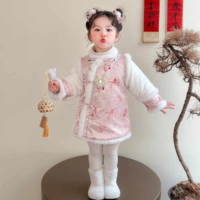 宝宝冬装周岁礼服拜年旗袍裙2024新款小女孩中长款加厚保暖衣服潮