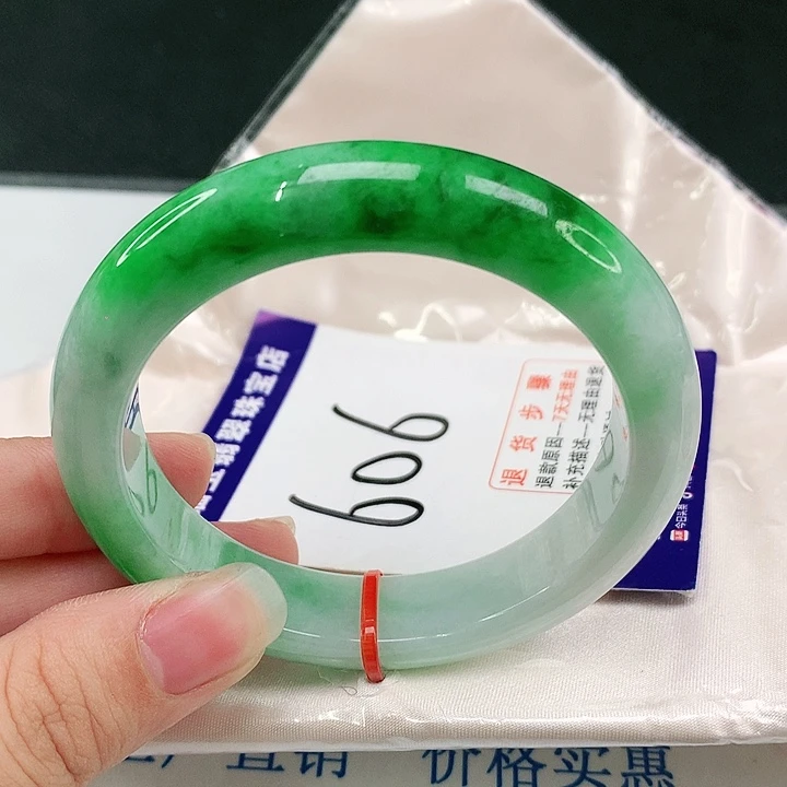 未镶嵌手镯翡翠翡翠