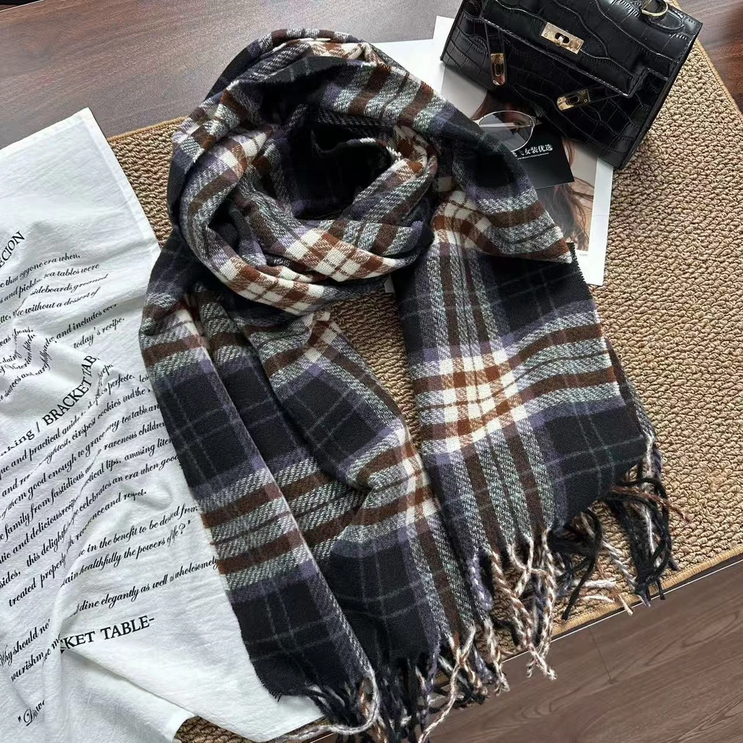 飞飞家1格子韩系氛围！！秋冬百搭围巾 气质穿搭必备#围巾F028