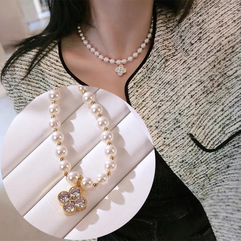 铜合金项链 项链女款夏季新款时尚四叶草吊坠简约气质轻奢锁骨链