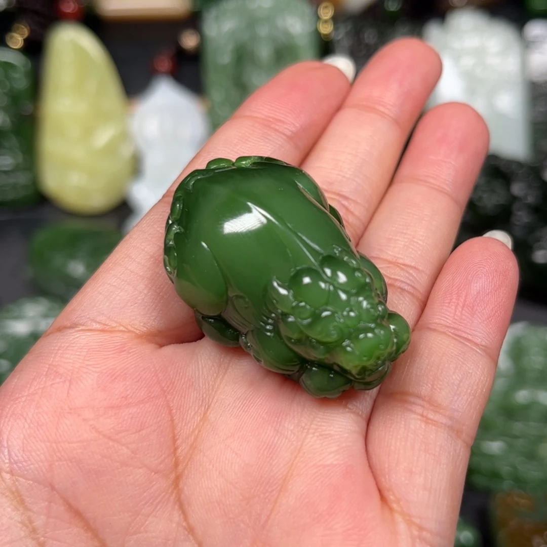 瑞***鱈和田玉未镶嵌颈饰