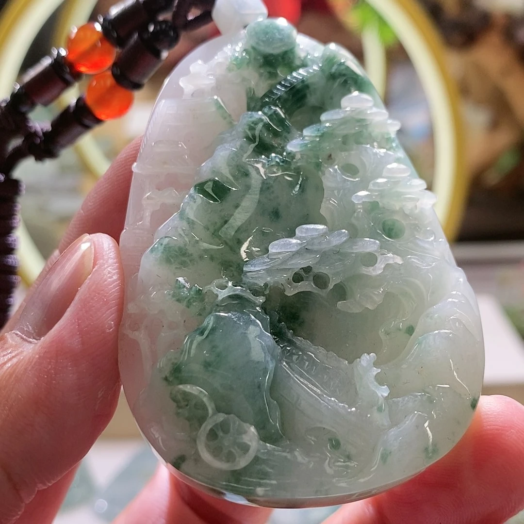 【闪购商品】翡翠颈饰未镶嵌11111111111111