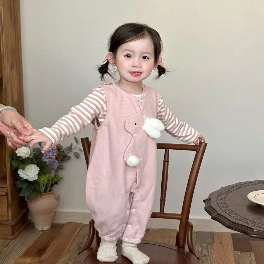 婴儿春季分体套装女宝宝小兔连体背带裤条纹T恤春秋两件套外出服