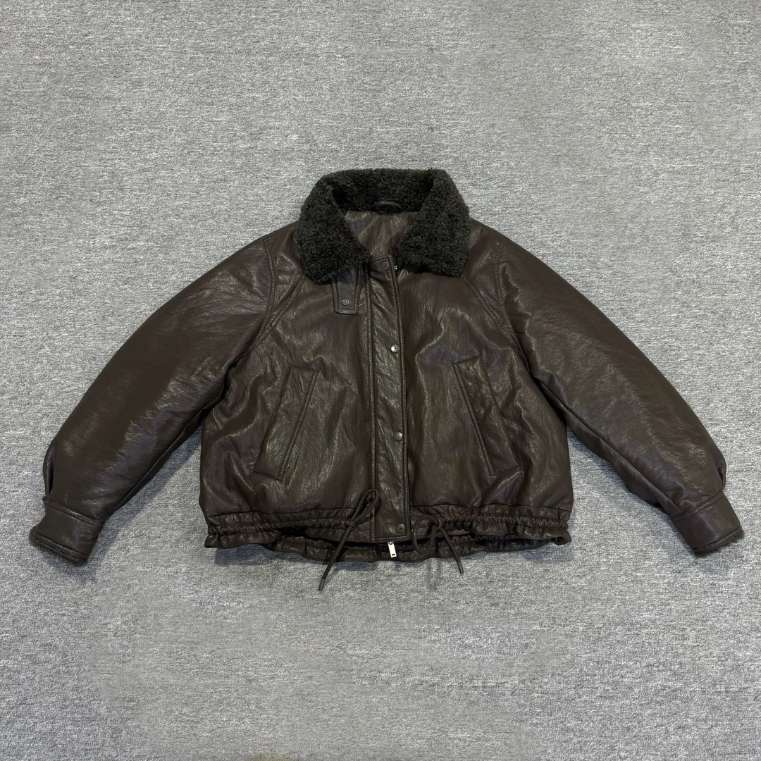 JW/静稳潮流新品时尚休闲女款减龄白鸭绒羽绒服5552329