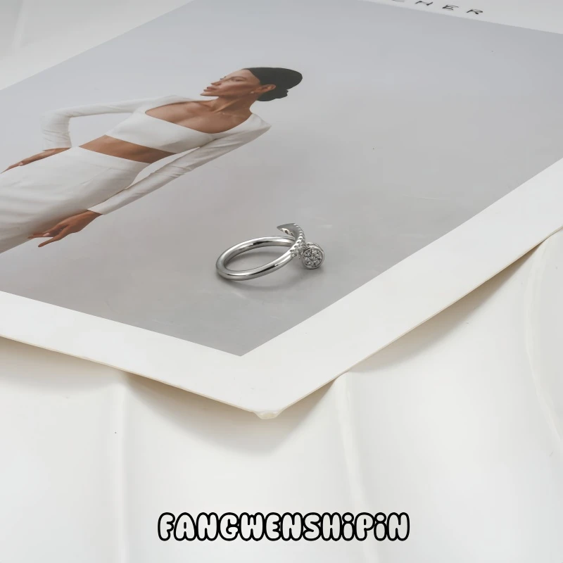 铜合金锆石戒指 时尚百搭戒指0841