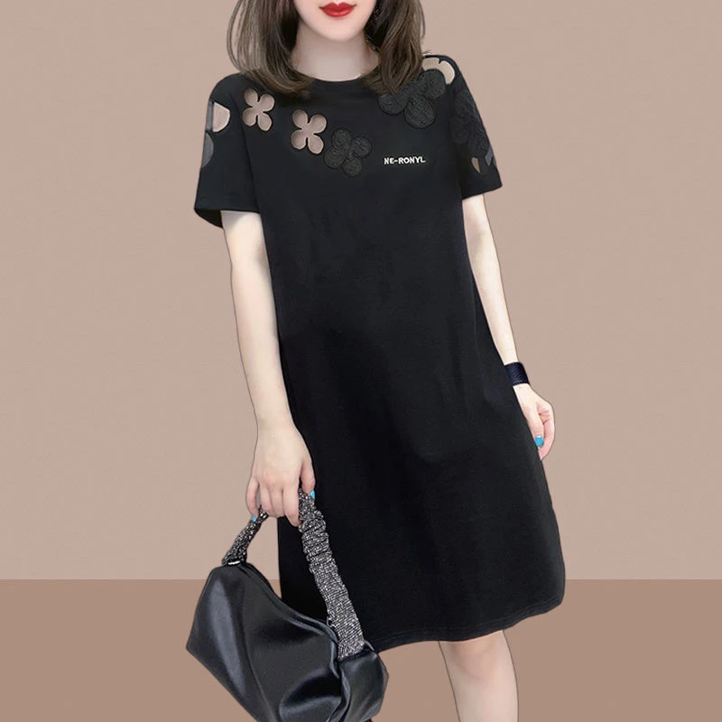 2025夏装新款高级感黑色圆领镂空小众宽松气质显瘦女士连衣裙子