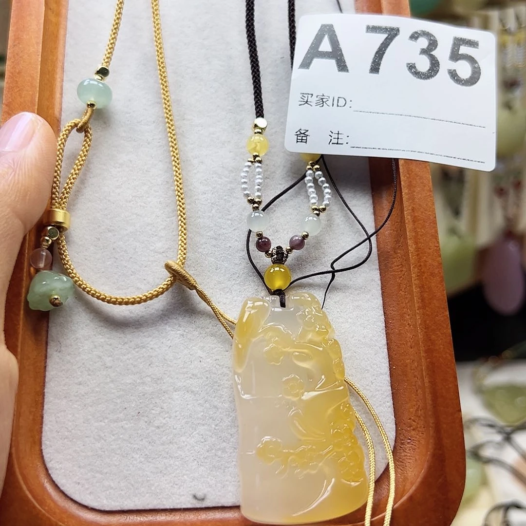 玛瑙/玉髓颈饰合金