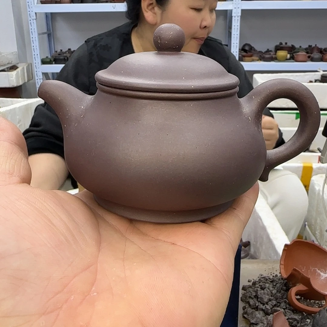 茶壶紫砂宜兴紫砂壶瑕疵处理