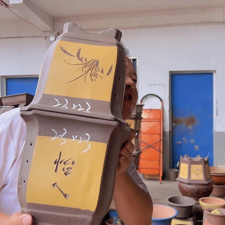 紫砂花盆紫砂花盆