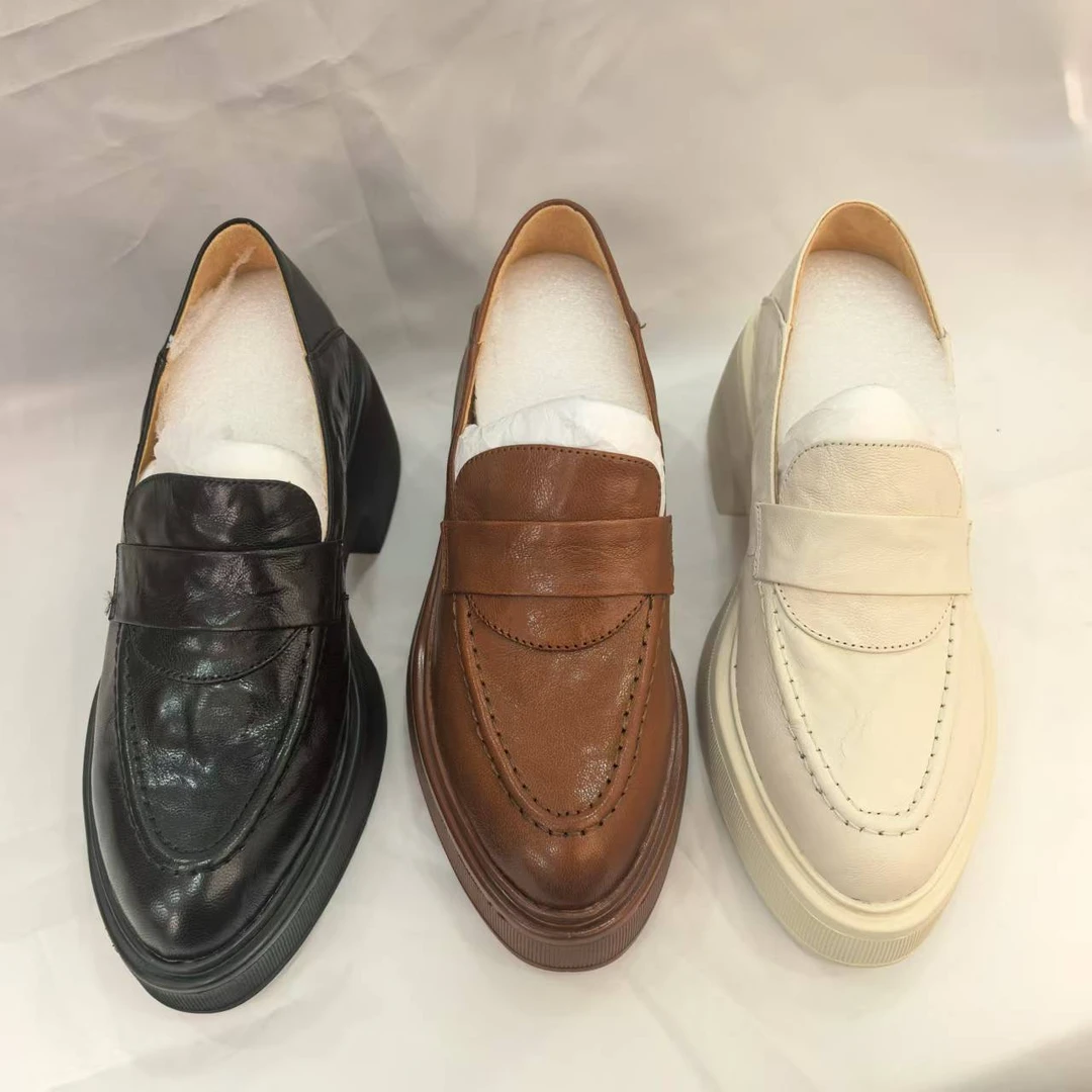 高跟乐福鞋女复古百搭小皮鞋黑色简约一脚蹬通勤CKW  758-180