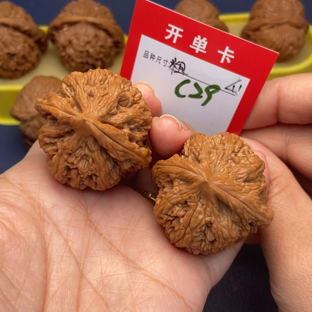 文玩核桃吊坠文玩核桃