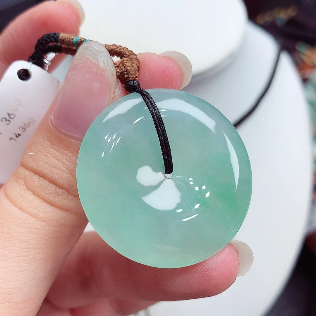 翡翠未镶嵌颈饰翡翠38，32.6/6