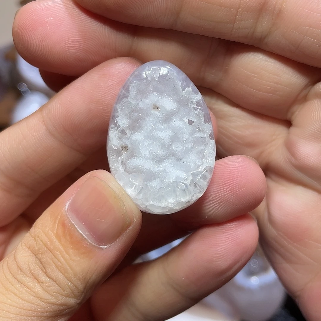 未镶嵌水晶大型摆件（非配饰）