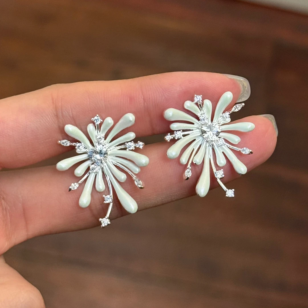 铜合金合成锆石耳饰 E0665 东大门烟花流苏耳环