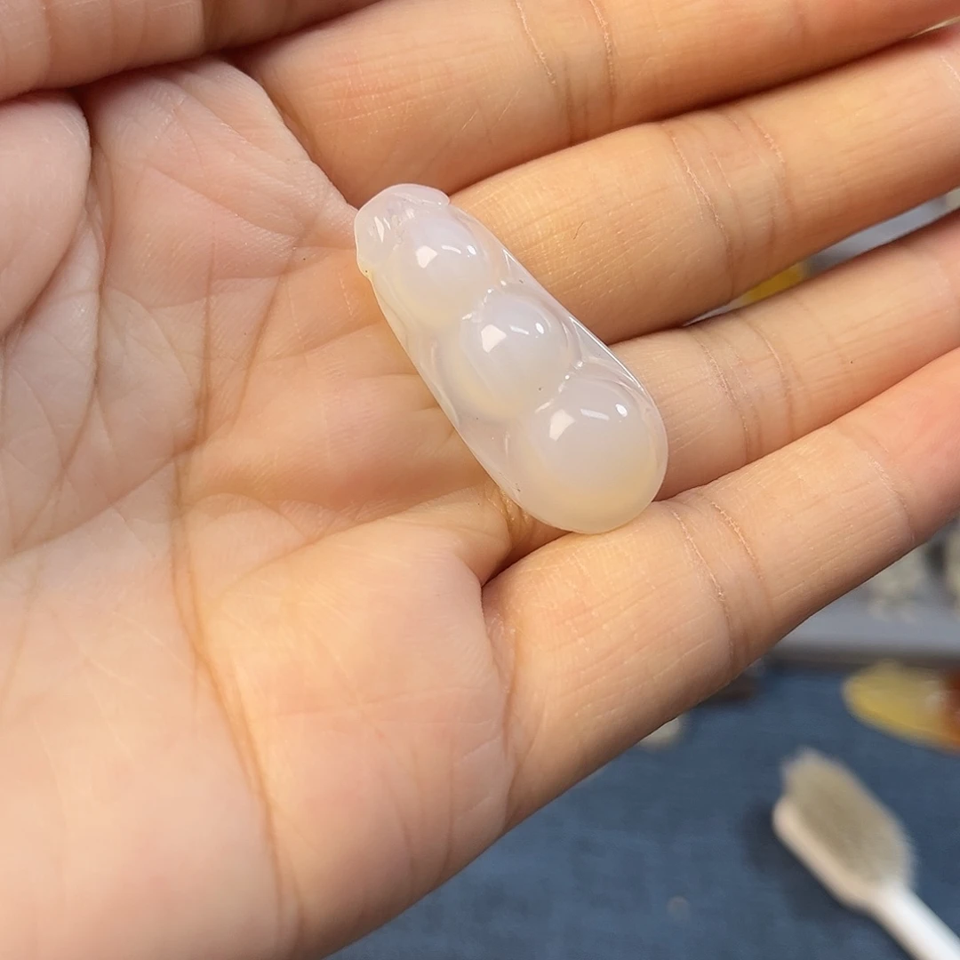 未镶嵌颈饰玛瑙/玉髓