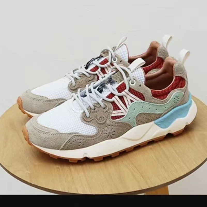 户外登山鞋男女防滑耐磨轻便旅游透气休闲运动鞋徒步鞋女真皮软底