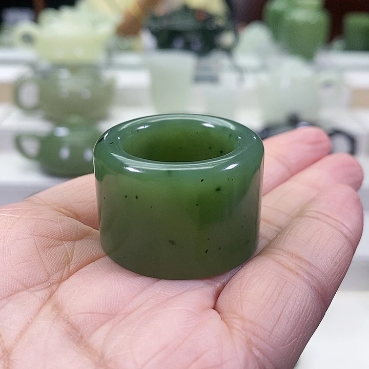 未镶嵌和田玉挂件墨*扳指