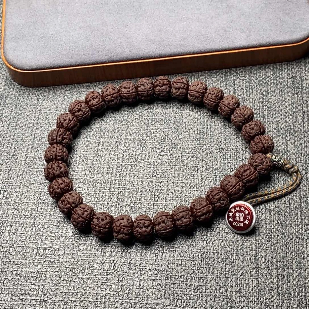 9***8吊坠金刚菩提老树王