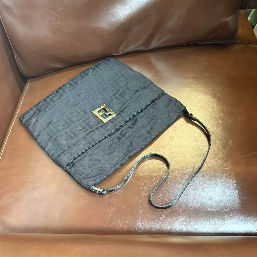 95新 FENDI/芬迪 二弟/二弟5/9174/单肩包