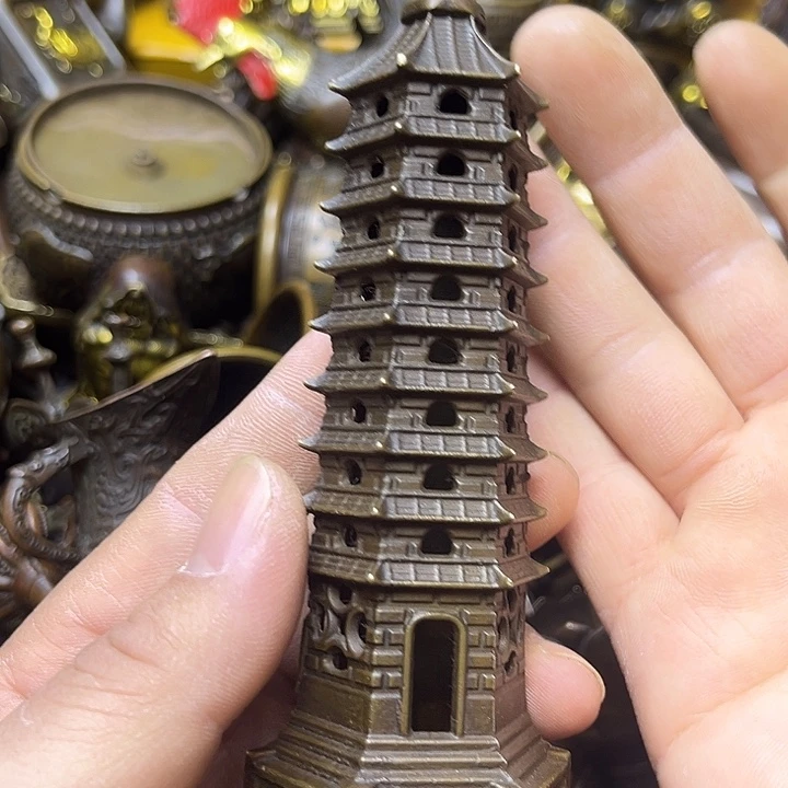 诚信经营精美铜器