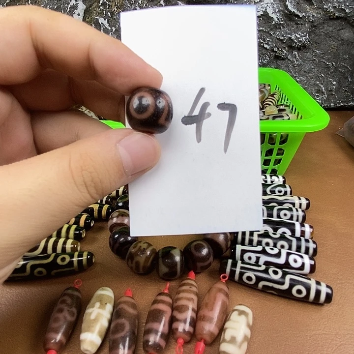 七***七玛瑙/玉髓颈饰未镶嵌