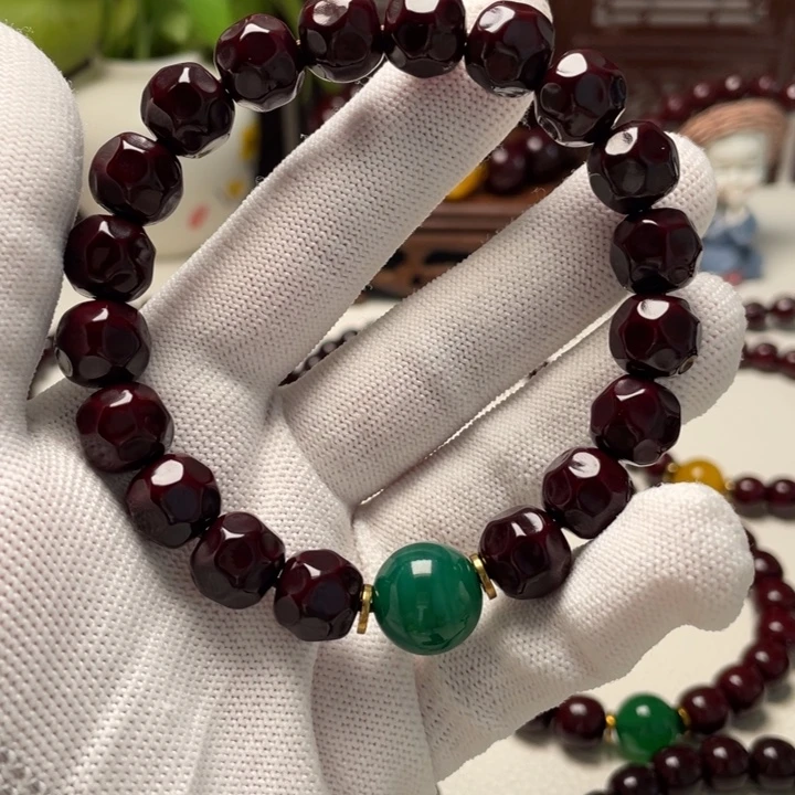 郑****手串/手链核桃猴头手串