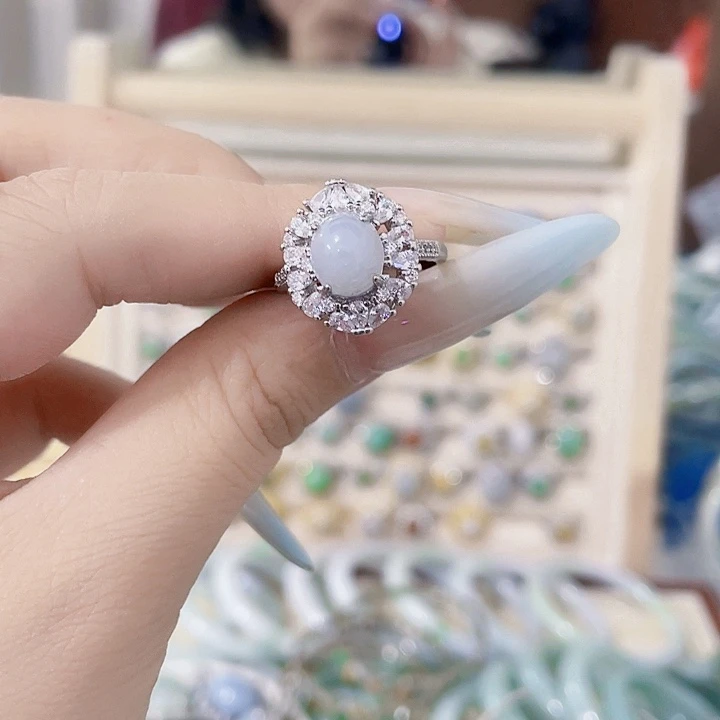 颈饰未镶嵌翡翠天然翡翠Ａ货