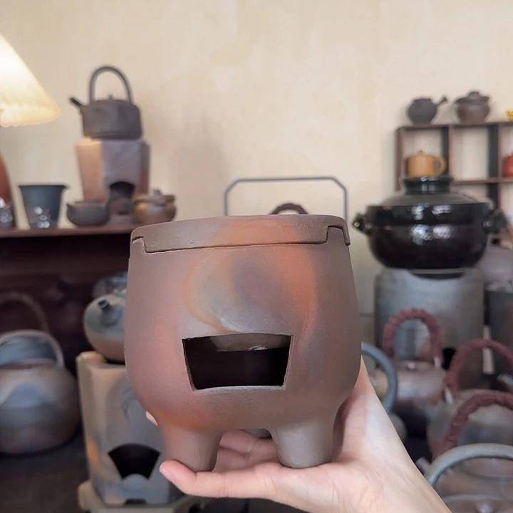 紫金陶老岩泥柴烧三足炉