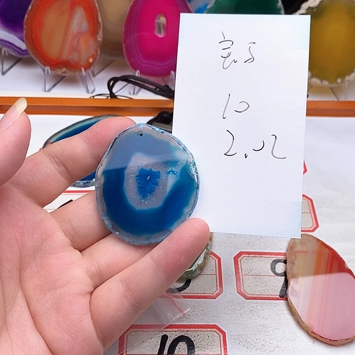 宝****玛瑙/玉髓合金颈饰