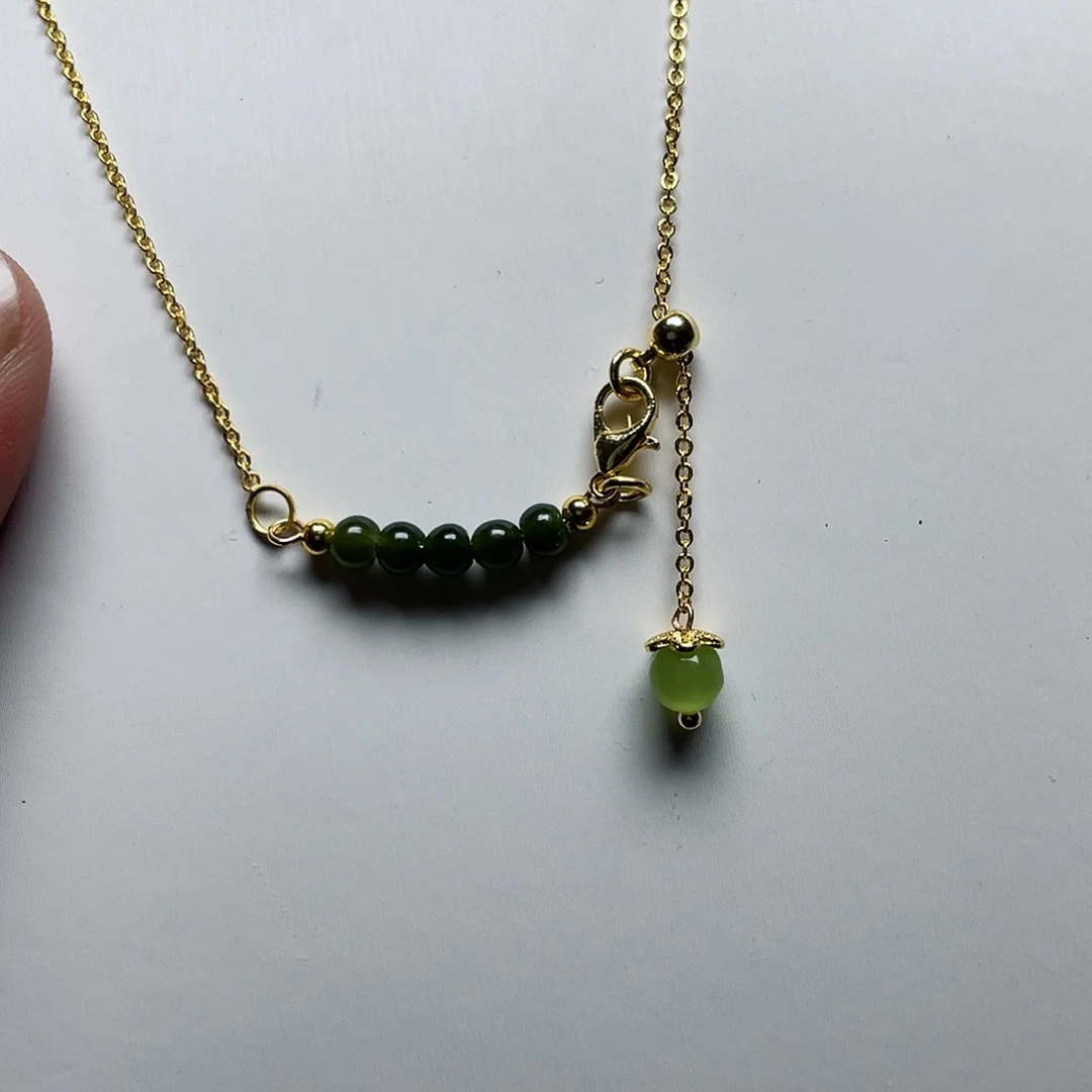 未镶嵌手链和田玉吊坠