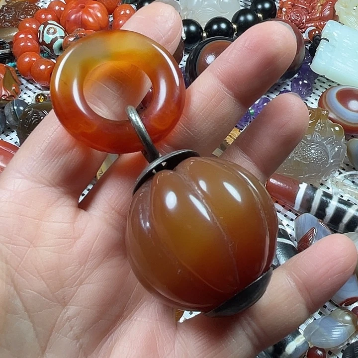 玛瑙/玉髓未镶嵌挂件