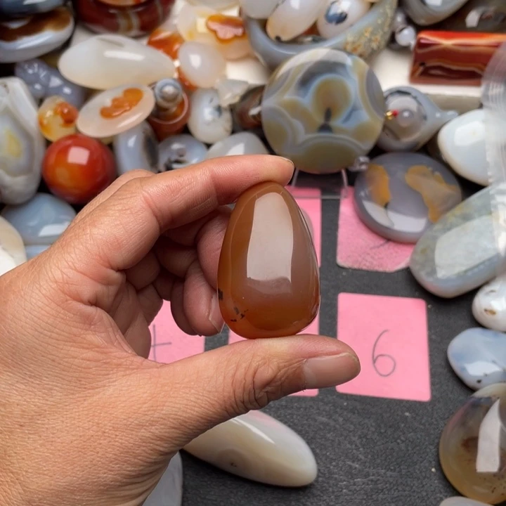 H***p玛瑙/玉髓未镶嵌马达加斯加海洋玉髓玛瑙