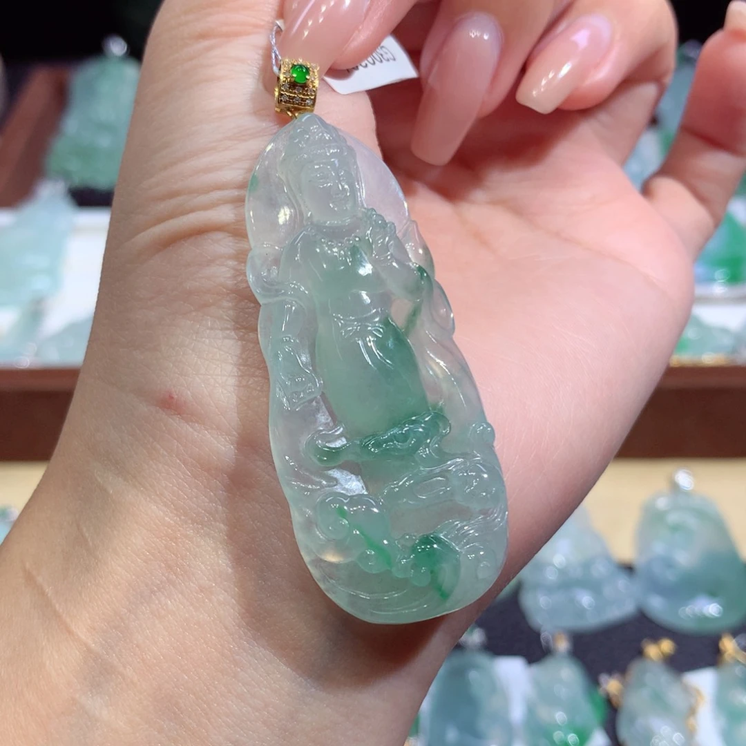 吊坠(不含链)18K金镶嵌翡翠