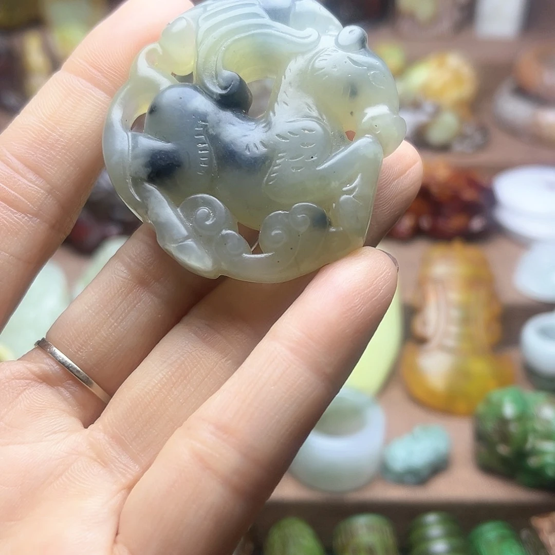 白玉菩提吊坠37。。