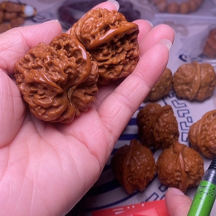 三***文玩核桃吊坠星星