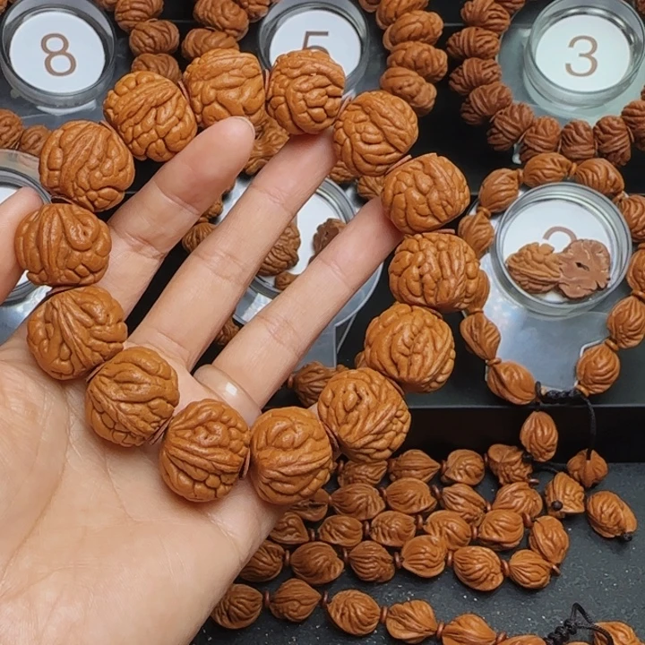 手串桃核龙纹桃核