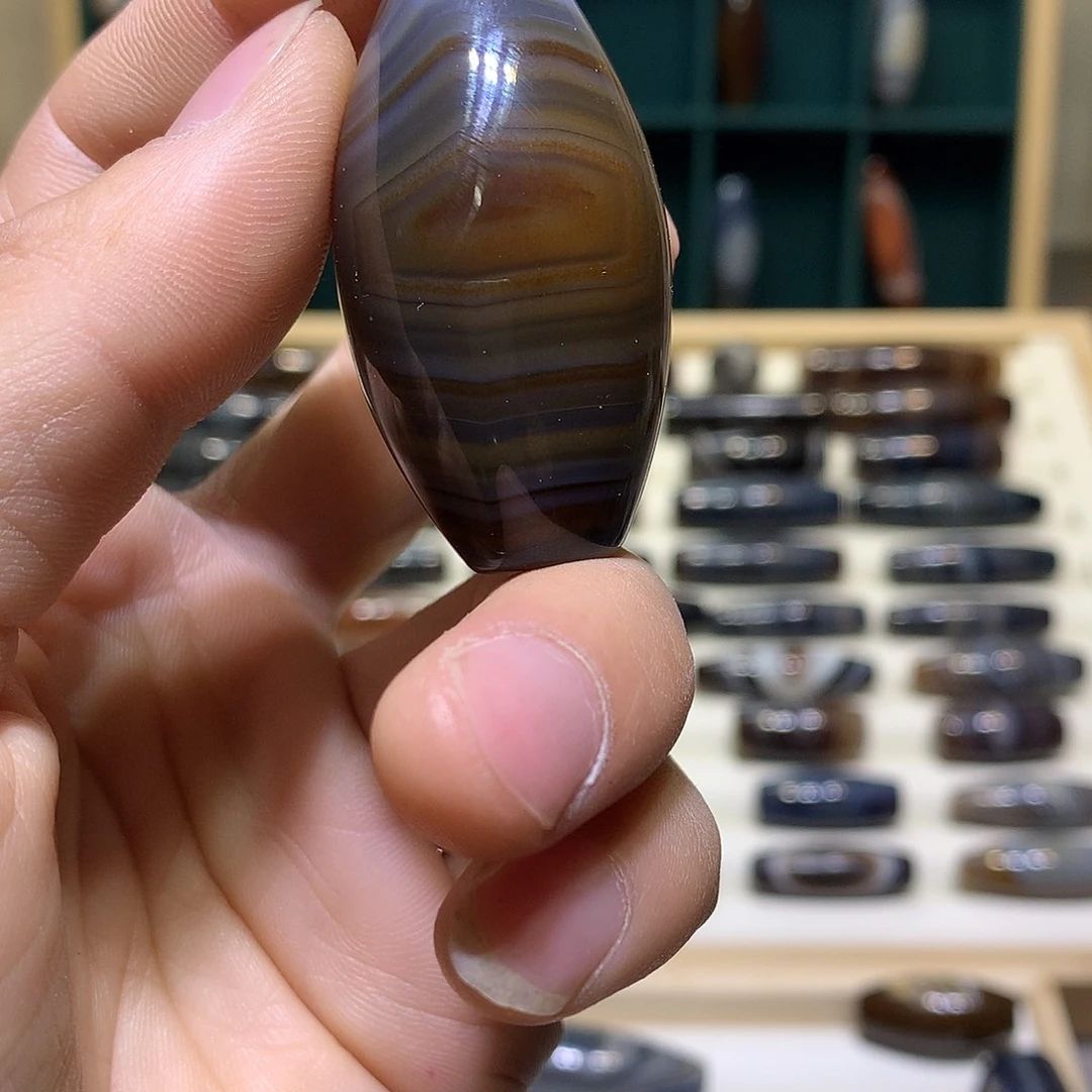 M***d玛瑙/玉髓未镶嵌吊坠(不含链)