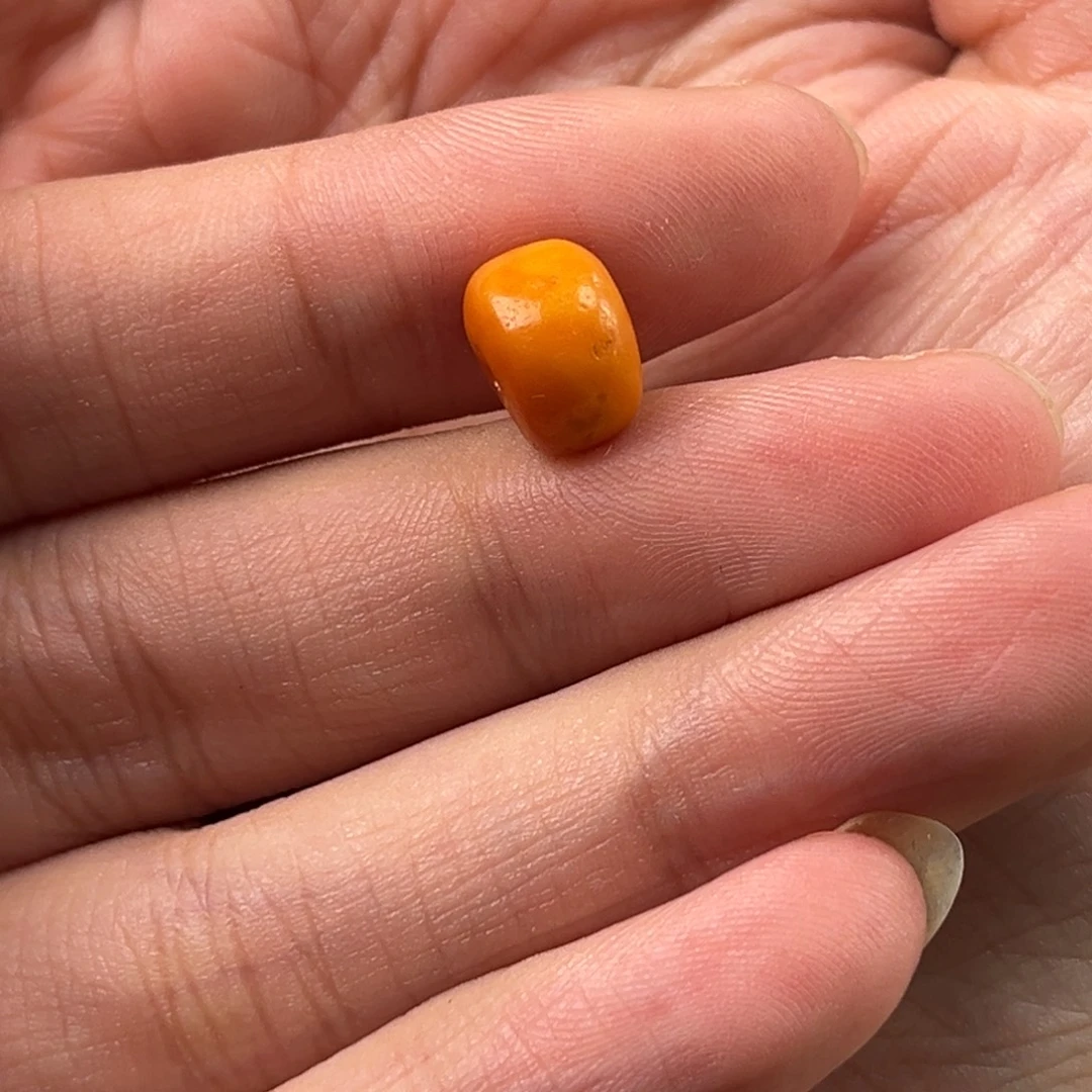 G***R蜜蜡未镶嵌颈饰老蜜蜡