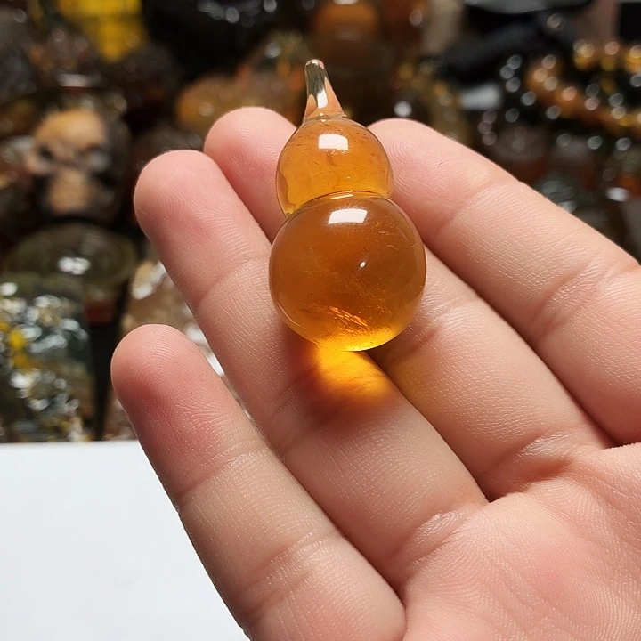 琥珀未镶嵌裸石81