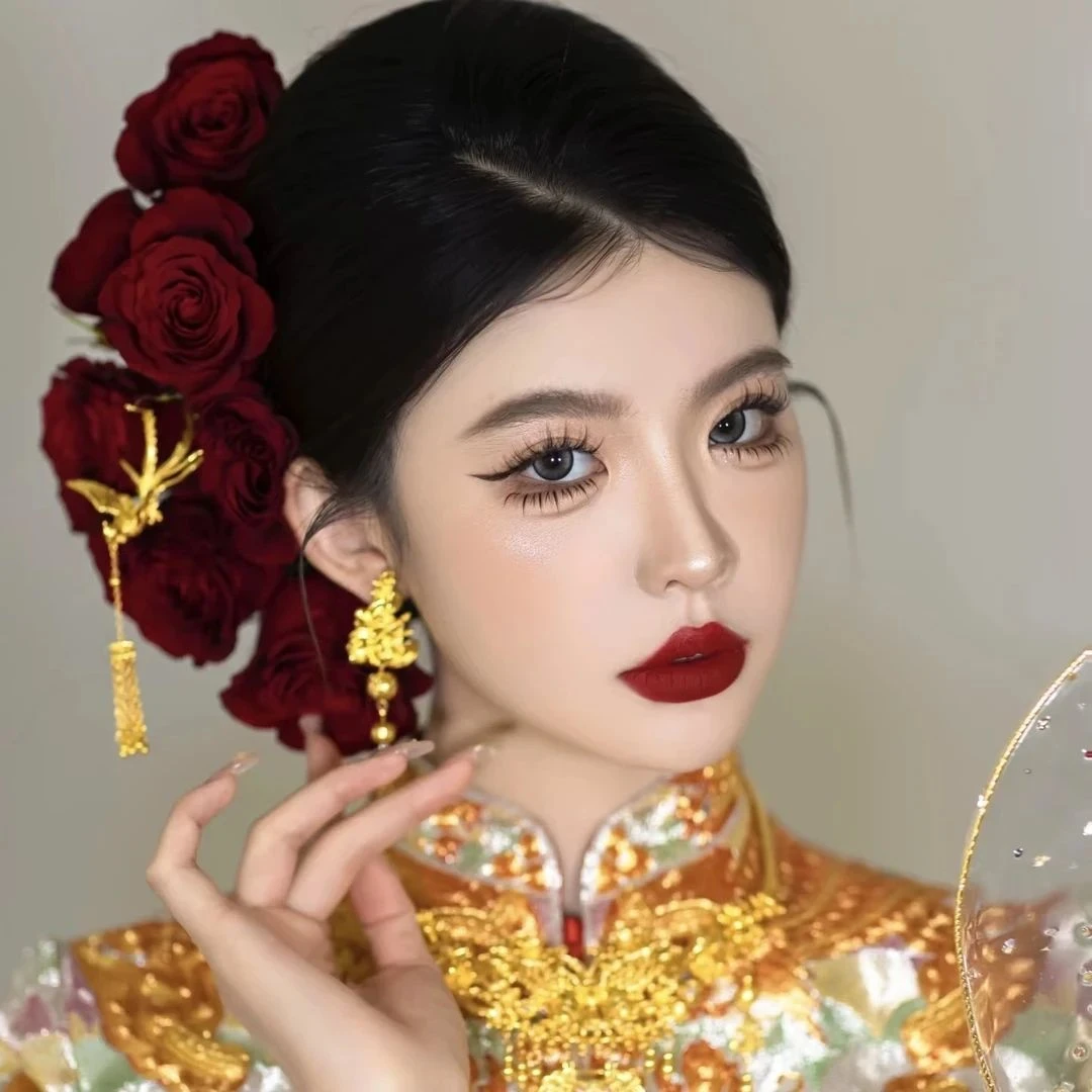 新款仿真玫瑰新娘结婚头饰红色百搭复古龙凤褂黄中式旗袍配饰