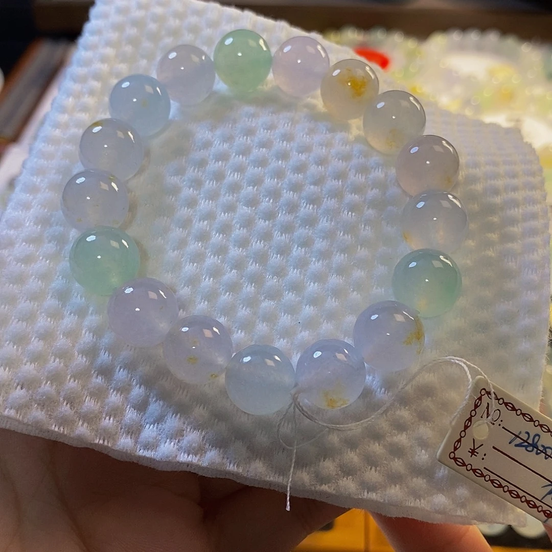 定制翡翠未镶嵌翡翠.