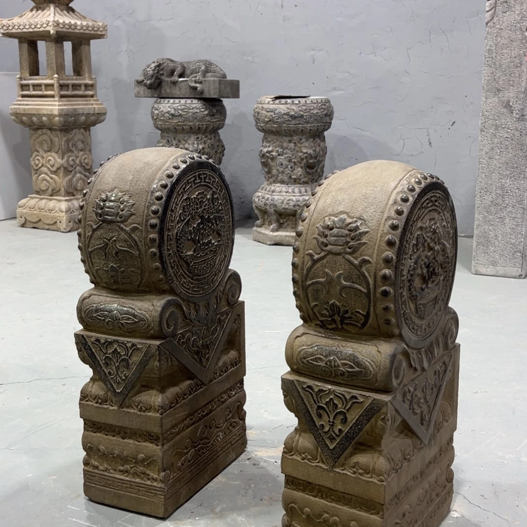 黑青石材质抱鼓石