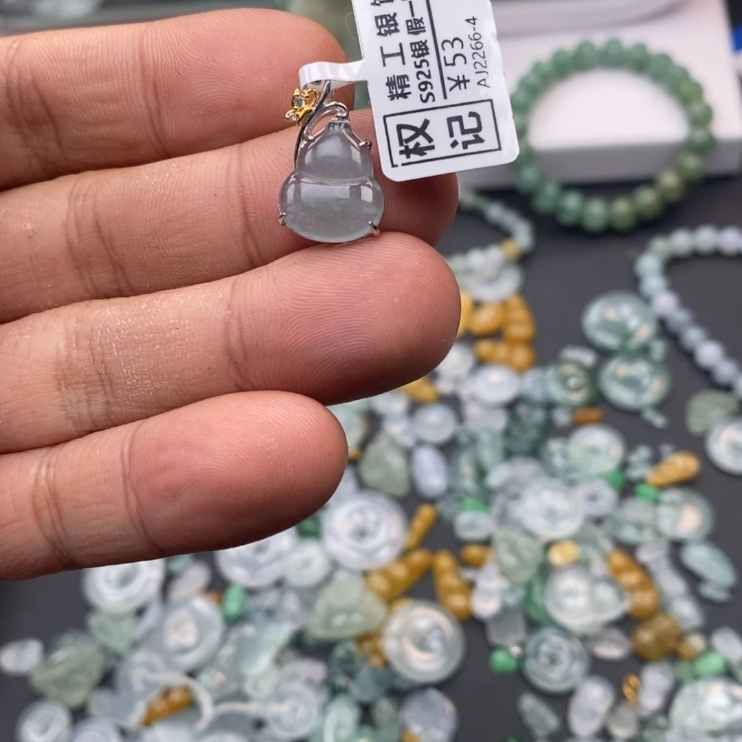 翡翠未镶嵌手链天然a货翡翠41