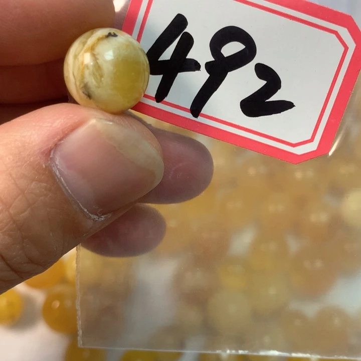 琥珀未镶嵌珠宝奇石瑕疵12.9