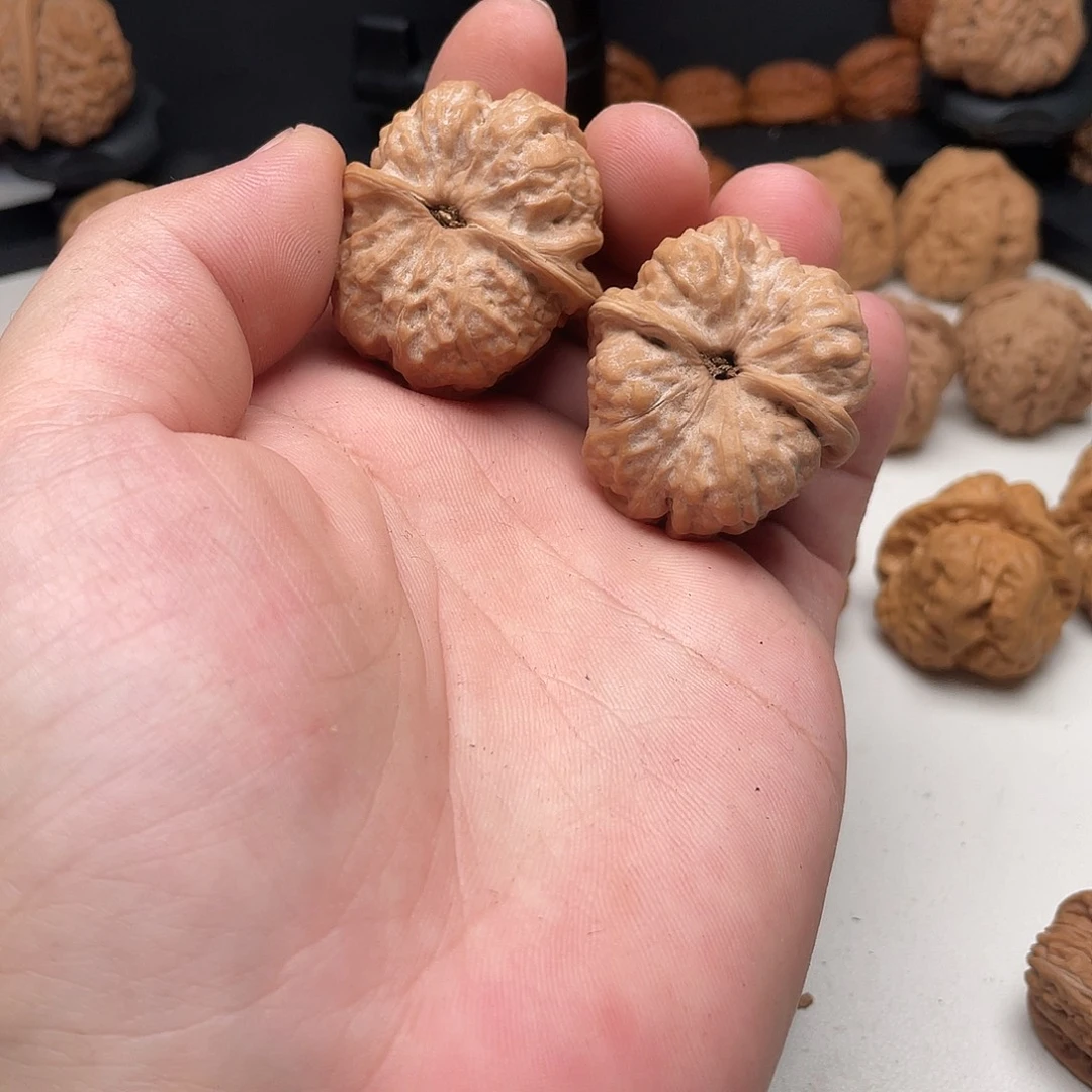 余***凯吊坠文玩核桃蛤蟆36