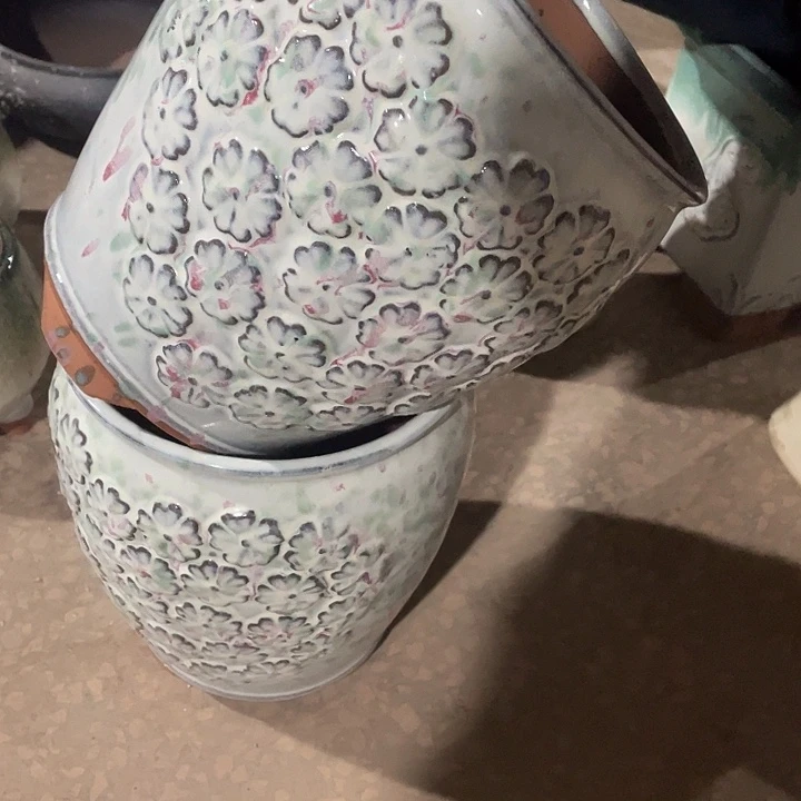 红陶瑕疵18/22两个