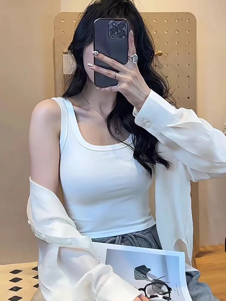 白色吊带背心内搭一体胸垫遮副乳外穿打底