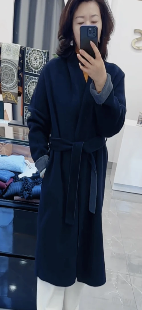 气质显瘦长款大衣秋冬系带收腰保暖外套