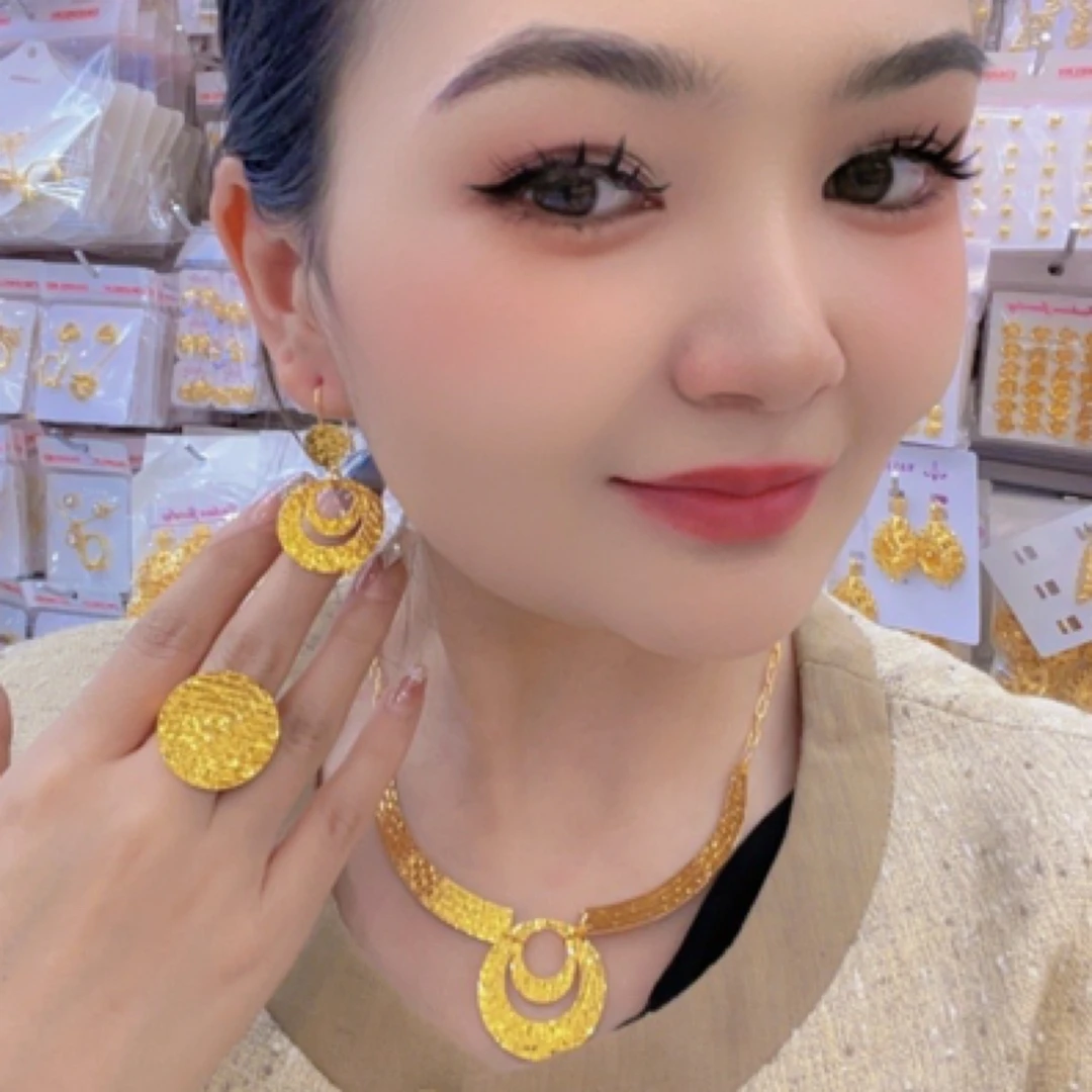 钛钢项链 1023新款项链爆款白搭时尚金色铜合金白搭时尚