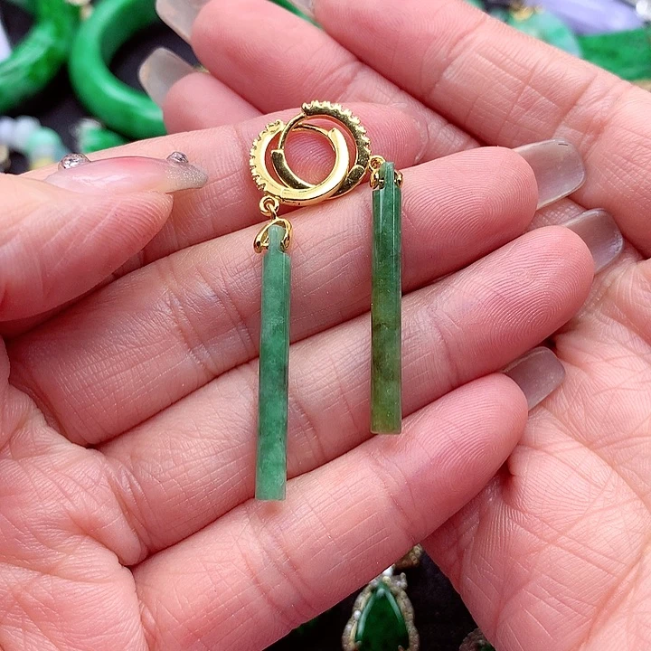 翡翠颈饰银S925镶嵌翡翠